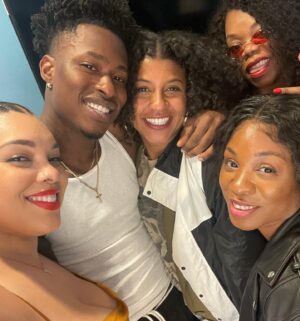 Jazmine Sullivan Instagram - To a beautiful 35th bday weekend w beautiful people. Thank y’all for filling me this weekend and everyday w ur love. Cheers to being (In my humble opinion) Gods greatest creation.. a fu$&ing [black] woman! 🖤