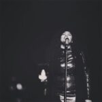Jazmine Sullivan Instagram - Thanks @vonjovey I love this pic. Just me and the mic!