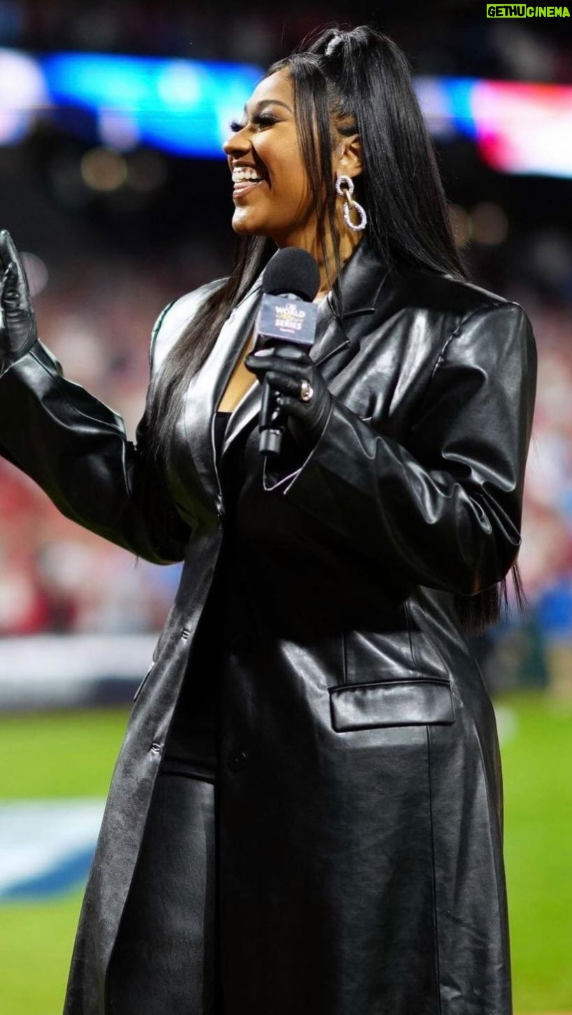 Jazmine Sullivan - 142K Likes - World Series Game 5. Honored to perform for my city 🙏🏾 @mlb