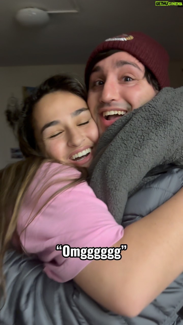 Jazz Jennings Instagram - Sibling Surprise Part 1!🎉 So blessed to have these people in my life🩷🩷🩷 @sander_jennings @griffen_jennings
