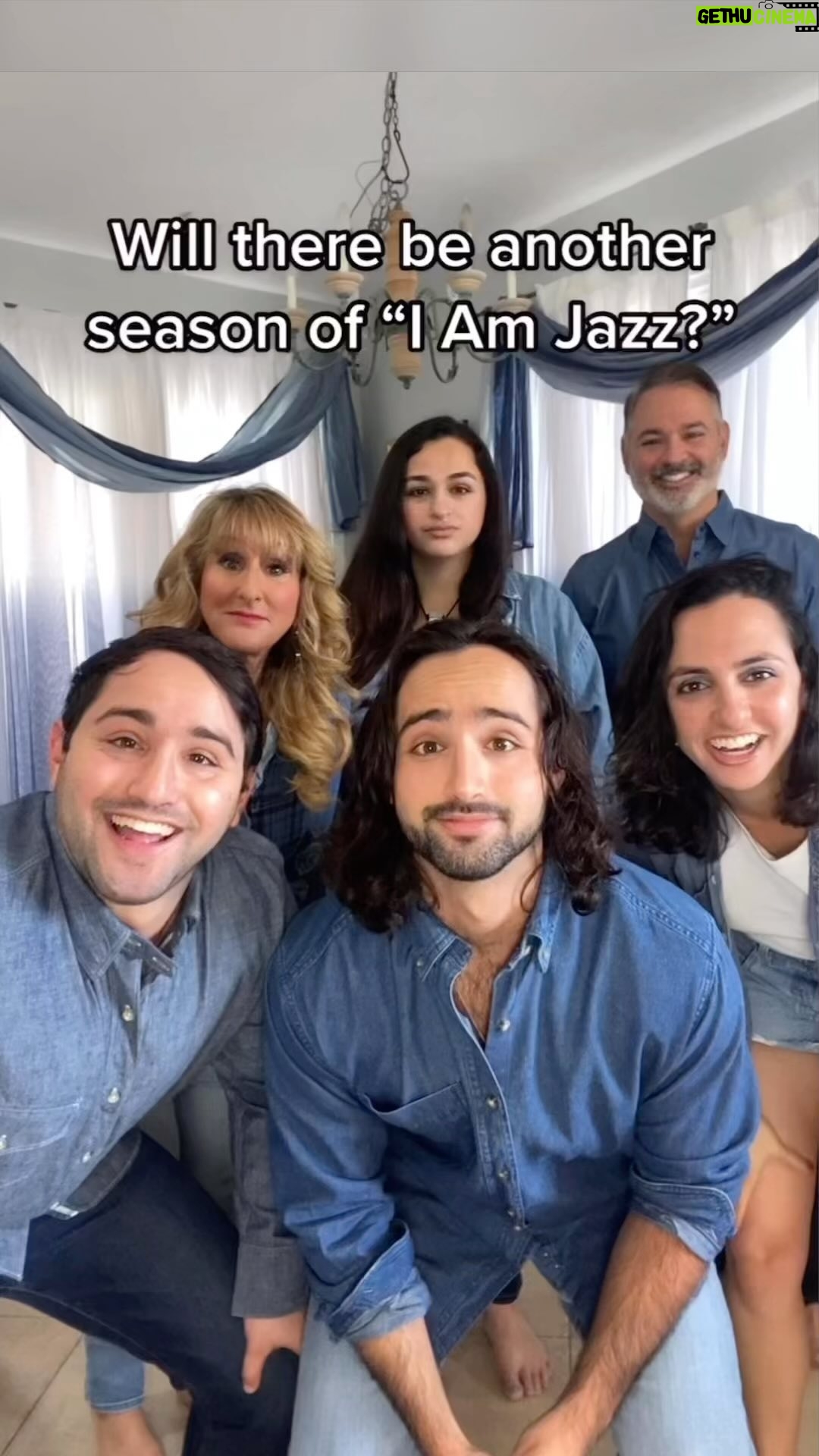 Jazz Jennings Instagram - WE ARE COMING BACK!!!💚 #IAmJazz