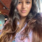 Jazz Jennings Instagram - Just a girl who loves Boston (and her family)❤️