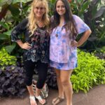 Jazz Jennings Instagram - Just a girl who loves Boston (and her family)❤️