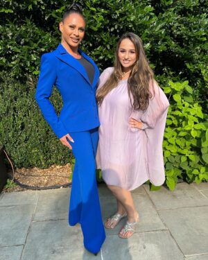 Jazz Jennings Instagram - Last night was so special. To meet such incredible people with a passion for freedom and equality was just awe-inspiring. It brings happiness and hope to my heart about the prospect of change in our new generation. Nothing could deny the spirit of love in the air🩷