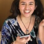 Jazz Jennings Instagram - The day I was accepted into Harvard! Can’t wait to keep sharing more of my life journey on the new season of #IAmJazz 💗 #Harvard #CollegeAcceptance