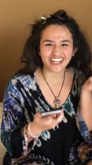 Jazz Jennings Instagram - The day I was accepted into Harvard! Can’t wait to keep sharing more of my life journey on the new season of #IAmJazz 💗 #Harvard #CollegeAcceptance