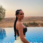 Jazz Lanfranchi Instagram - Les moments simples sont des moments de bonheur . thankyou girls for this 🤍 The Ritz-Carlton Ras Al Khaimah, Al Wadi Desert