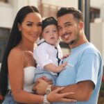 Jazz Lanfranchi Instagram - En cette période difficile rien de plus important que de protéger nos familles , chaque jours qui passe je souris à la vie en la remerciant d’avoir ma famille à mes côtés Toutes mes pensées vont aux familles en souffrance en ce moment. Ma famille et moi-même prions pour des jours meilleurs à venir. Je vous aime la JLC family team Je suis fière de vous. Dubai, United Arab Emirates