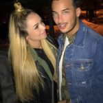 Jazz Lanfranchi Instagram - Il y a 3 ans jour pour jour je t’ai rencontré, je ne savais pas que tu changerais ma vie, notre histoire est allé très vite mais nous n’avons pas eu peur de franchir chaque étape et merci Dieu de nous avoir réunis on avance ensemble chaque jour quoi qu’il arrive . Je t’aime mon mari .️❤️ Dubai, United Arab Emirates