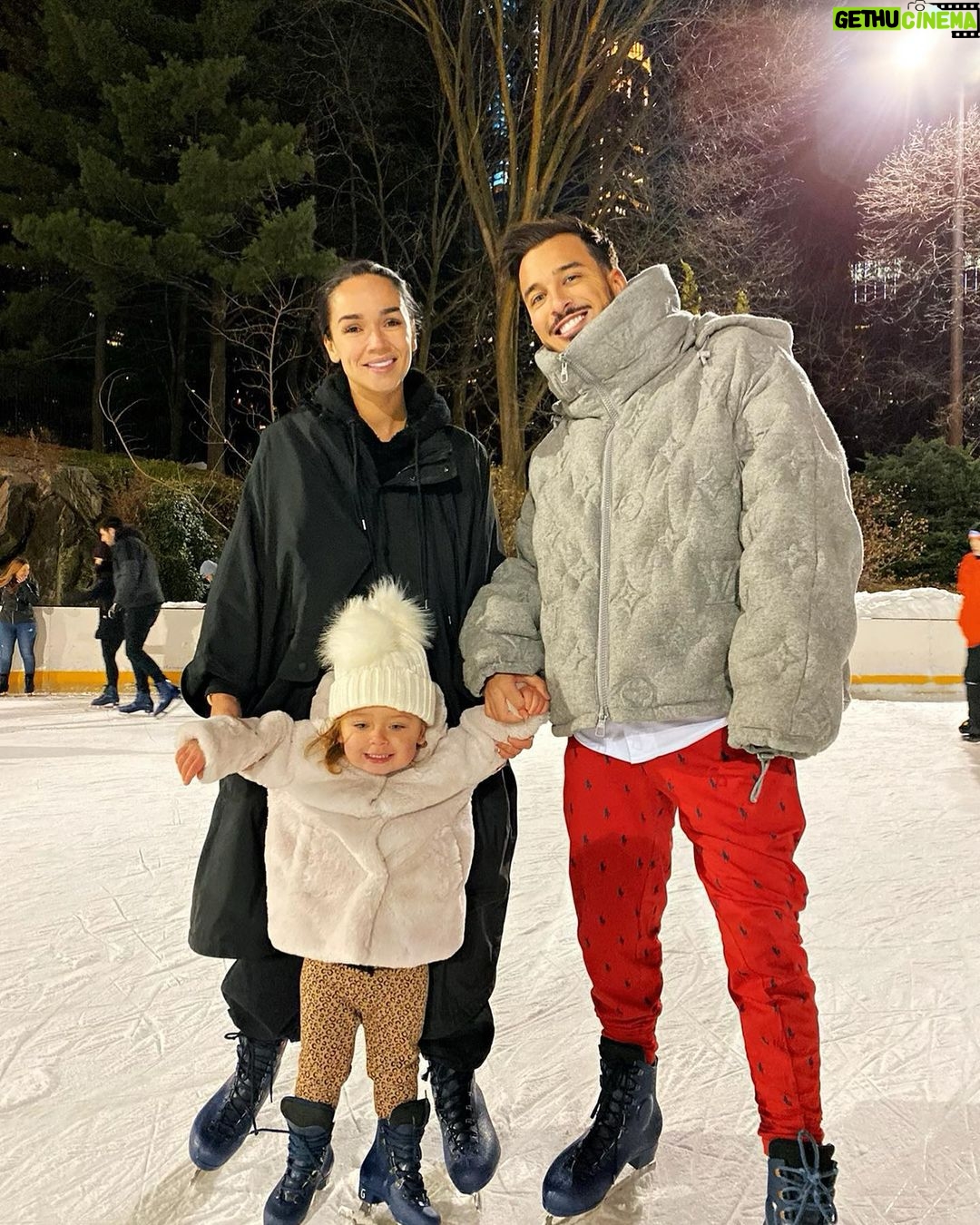 Jazz Lanfranchi Instagram - « La Famille avant tout » 💕 Et au faite les amis bonne nouvelle ! 😍 Le 1er épisode de la JLC family saison 2 en exclusivité lundi à partir de 8h sur mytf1.fr Qui sera devant ? ✨🥳 Central Park