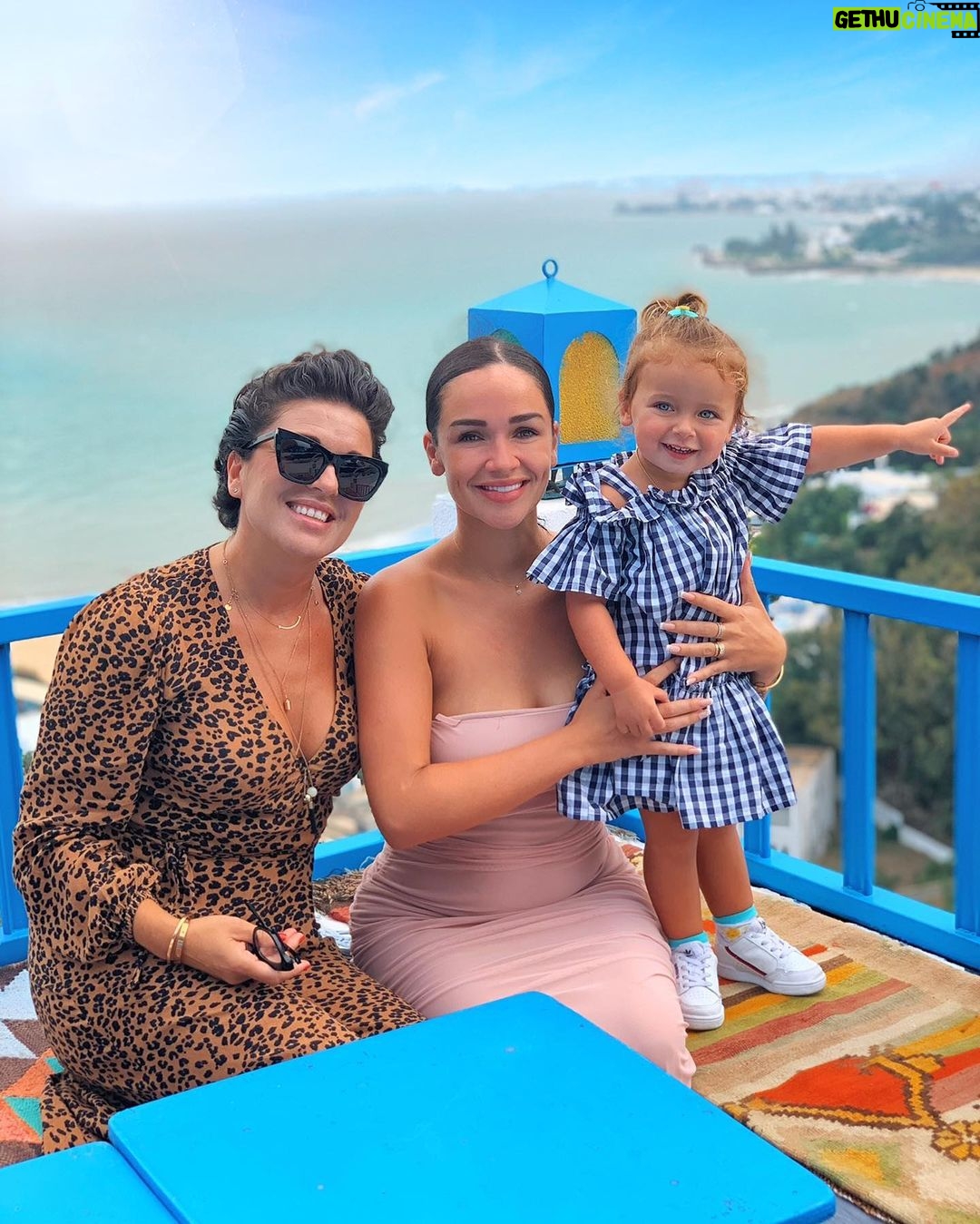 Jazz Lanfranchi Instagram - Quel beau pays la Tunisie , quelle belle communauté 🇹🇳 vous m’aimez bien, beh sachez que je vous aimes également ❤️ merci à mon amie @wissem_amouri_zaghdoudi de me faire découvrir votre pays 🤲🏼