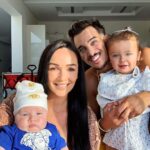 Jazz Lanfranchi Instagram - On est une drôle de famille 😂 mais c’est la mienne et je la changerai pour rien au monde ❤️ Dubai, United Arab Emirates