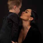 Jazz Lanfranchi Instagram - Si j’avais du décrire le fils idéal Avec les qualités et les défauts j’aurais demandé Cayden 🖤 Je t’aime tellement mon fils 🐻