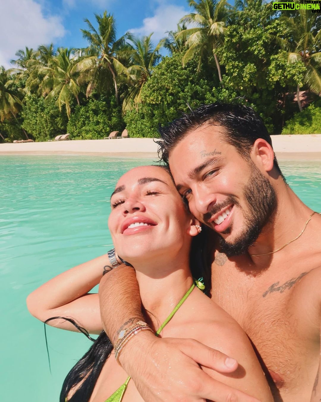 Jazz Lanfranchi Instagram - Always by your side🫶🏼 Ayada Maldives