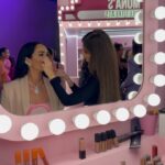 Jazz Lanfranchi Instagram - PINK 💗 OR PEACH 🍑 ?