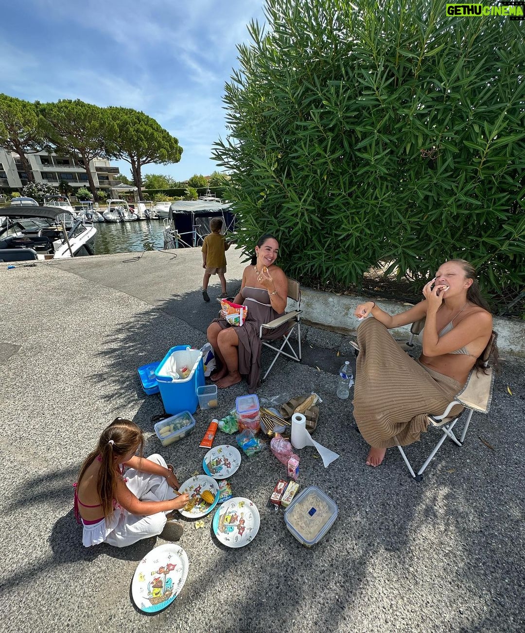Jazz Lanfranchi Instagram - Summer is Over ☀️ Thankyou to my beautiful family and friends for all the memories 🫶🏼 bye Cannes