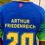 Jean Paulo Campos Instagram - Nesse dia 20 de Novembro, campeonato mundial de futebol começando, mais do que nunca precisamos exaltar a excelência negra no esporte. Há 100 anos, Arthur “O Tigre” Friedenreich foi impedido de jogar por uma atitude racista e pra homenagear esse craque, é a hora de vestir a camisa do Tigre. @youtubebrasil #ParceiroYoutube *Publi