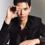 Jeff Satur Instagram – ✨Show More Skin✨ ผิวดูดีได้ในทุกสภาพแสงด้วย Light Reflecting Foundation รองพื้นสูตร Vegan ที่ช่วยบำรุงและปกปิดได้ในหนึ่งเดียว อ่อนโยนกับทุกสภาพผิว ❤️

#JeffSaturNARS
#NARSShowMoreSkin 
#NARSThailand