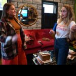 Jemima Kirke Instagram - Completely forgot what I said so I’m excited for this one! I sat down with @emilymcelwreath_art to talk about art. No. Being an artist. Different. Link in bio