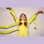 Jemima Kirke Instagram - When you finally get a moment to numb out on your phone and then your kid nonchalantly says something profound and frighteningly existential. Magazine: @ladygunn Article: @kokontuen Photographer: @mrwhite_ Styling: @nicholas.centofanti Makeup: @yumi_mori Hair: @_andrewcchen_