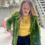 Jemima Kirke Instagram - I fucked Oscar the Grouch and all I got was this lousy coat. He said I was pretty. In a trashy kinda way. PS I’ve decided to continue smoking as an act of radical acceptance that looks are ephemeral. I’ll be hanging out at the finish line, cigarette in hand, ready to compare laugh lines. Mine will be deeper than yours. (Shirt by me. DM for price. 🫖☕️)