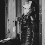 Jenifer Instagram - Paris, le 10.12.23. Le calme avant.. 🖤 #n9tour