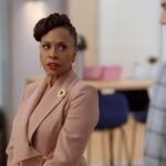 Jenifer Lewis Instagram - HERE WE GO!!! My brand new series. Y’all ain’t ready for this riiiiide—SO GET READY!!!! * * * #Showtime #Billionaire #NewSeries #MollyShannon #NewSeries #Excited #ILoveThisForYou