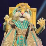 Jenifer Lewis Instagram - IT WAS ME!! IT WAS ME!! I was #CleoCATtra … and I had a BLAST!!! 😻 #TheMaskedSinger
