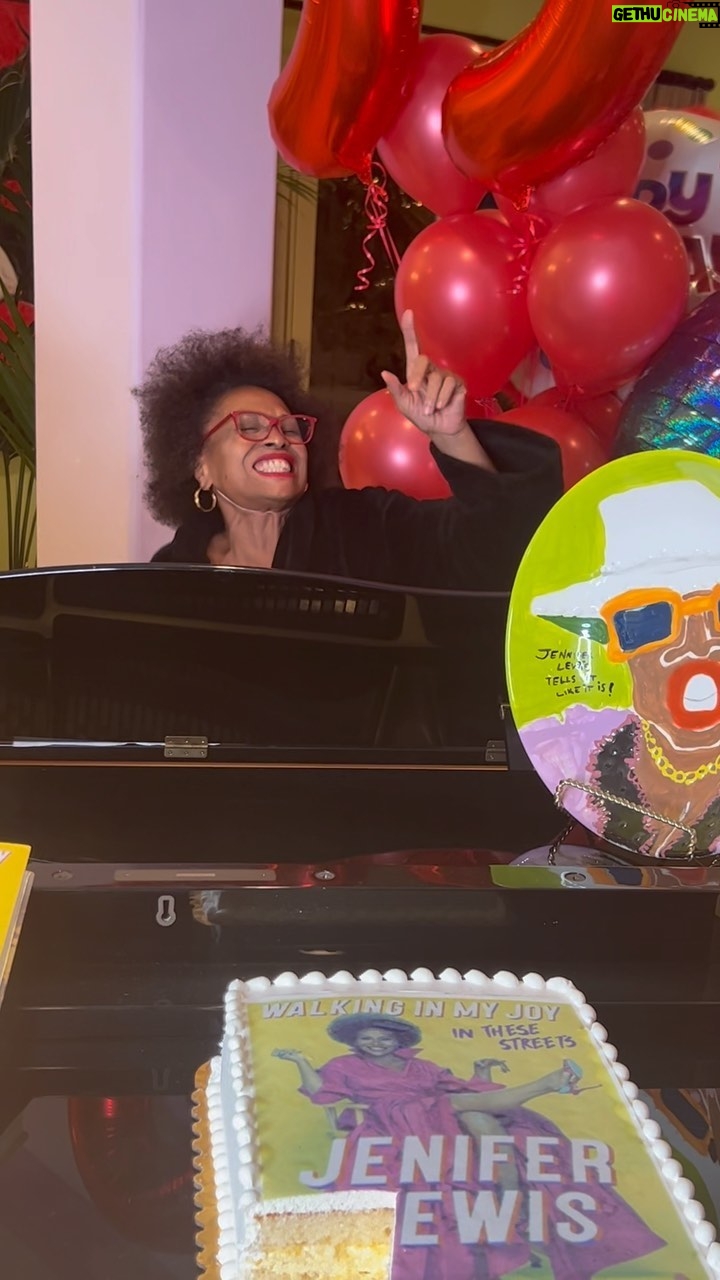 Jenifer Lewis - 38.4K Likes - Thank you errrrybody for the birthday wishes! Keep that joy in y’all’s soul 💖 @crumbles__patisserie @itsshangela