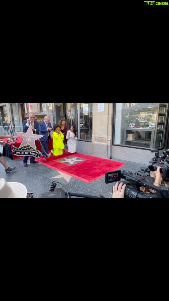 Jenifer Lewis - 48.1K Likes - Still on Cloud 9! Little Jenny from Kinloch, MO received her star on the Hollywood Walk of Fame! 🤩 What an honor! Thank you for all the support over the years. I am BEYOND grateful. ❤️❤️❤️
Special thanks to @entermissthang
*
*
*
#HollywoodWalkOfFame #Star #HollywoodAndVine #ClaimToFame #Grateful #JeniferLewis #TheMotherOfBlackHollywood #InTheseStreets