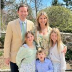 Jenna Bush Hager Instagram – What a wonderful world! Sending love to all your peeps 🐥