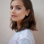 Jenna Coleman Instagram - Celebrating @chanelofficial Collection 1932 high jewellery Under the moon and stars with the @yeahyeahyeahs 💫 #magic #cocochanel 🖤