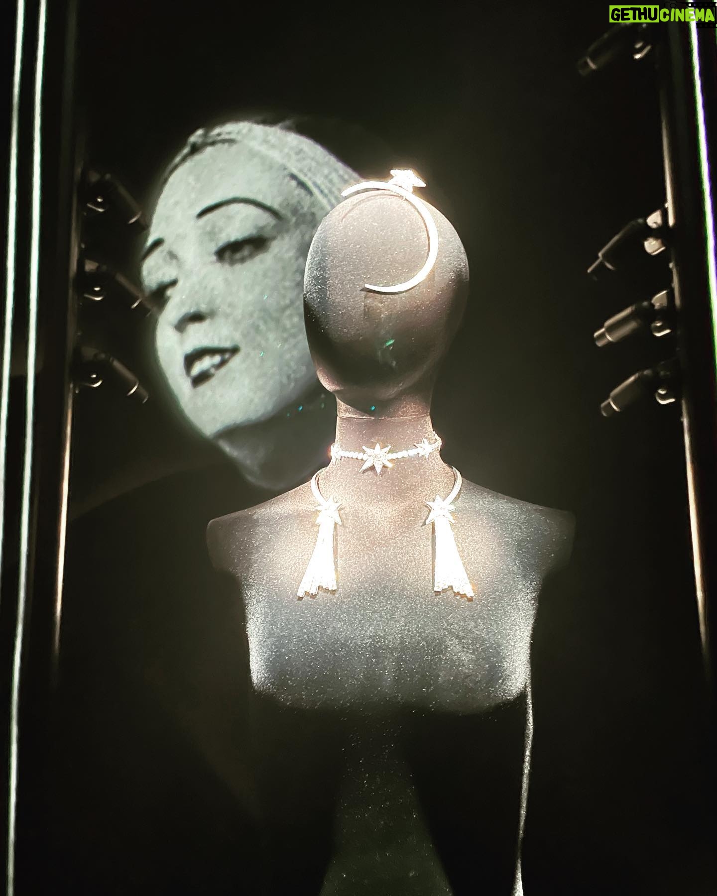 Jenna Coleman - 87.1K Likes - Celebrating @chanelofficial Collection 1932 high jewellery Under the moon and stars with the @yeahyeahyeahs 💫 #magic #cocochanel 🖤