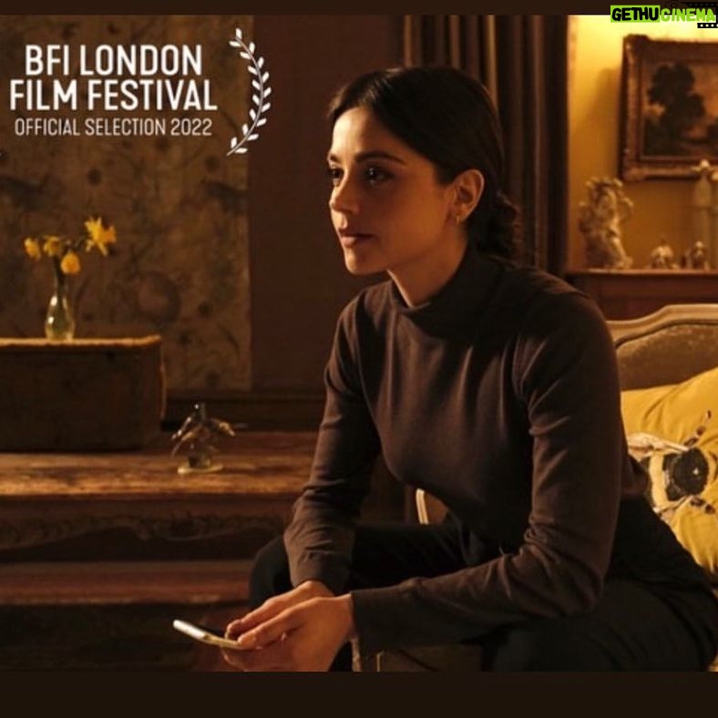 Jenna Coleman Instagram - Klokkenluider to premiere at @britishfilminstitute london film festival #LFF #Neilmaskell @erebuspictures 💫