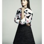 Jenna Coleman Instagram – @lofficielliechtenstein ✨
Photographer: Rachell Smith @rachell_photo
Styling: Grace Maier @gracemaier & Yvonne Marie-Louise @yvonnemarielouise
Hair: Halley Brisker @halleybrisker
Makeup: Valeria Ferreira @valeriaferreiramakeup
Manicure: Jade Wilson @jadewilson
Production: @maieragency
BTS: @pawlak_photography
Partnership: @thehazeagency_ @narrativepr