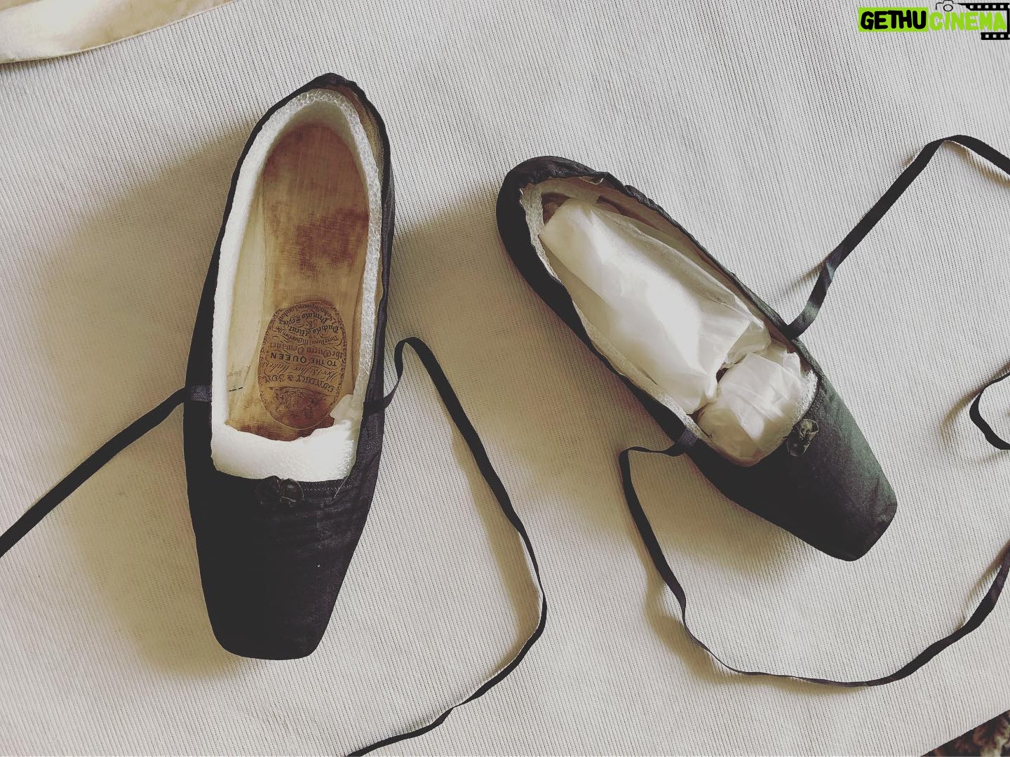 Jenna Coleman Instagram - From the beginning of her life to the end. Queen Victoria’s mourning shoes. A wonderful new exhibition at Kensington Palace celebrating Queen Victoria bicentenary.@historicroyalpalaces @victoriaseries