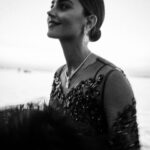 Jenna Coleman Instagram - Venice with @armanibeauty 🌹 The last stop of an Italian road trip. Thank you Mr Armani #armanibeauty for the pleasure #Makeup by #armanibeauty #ad