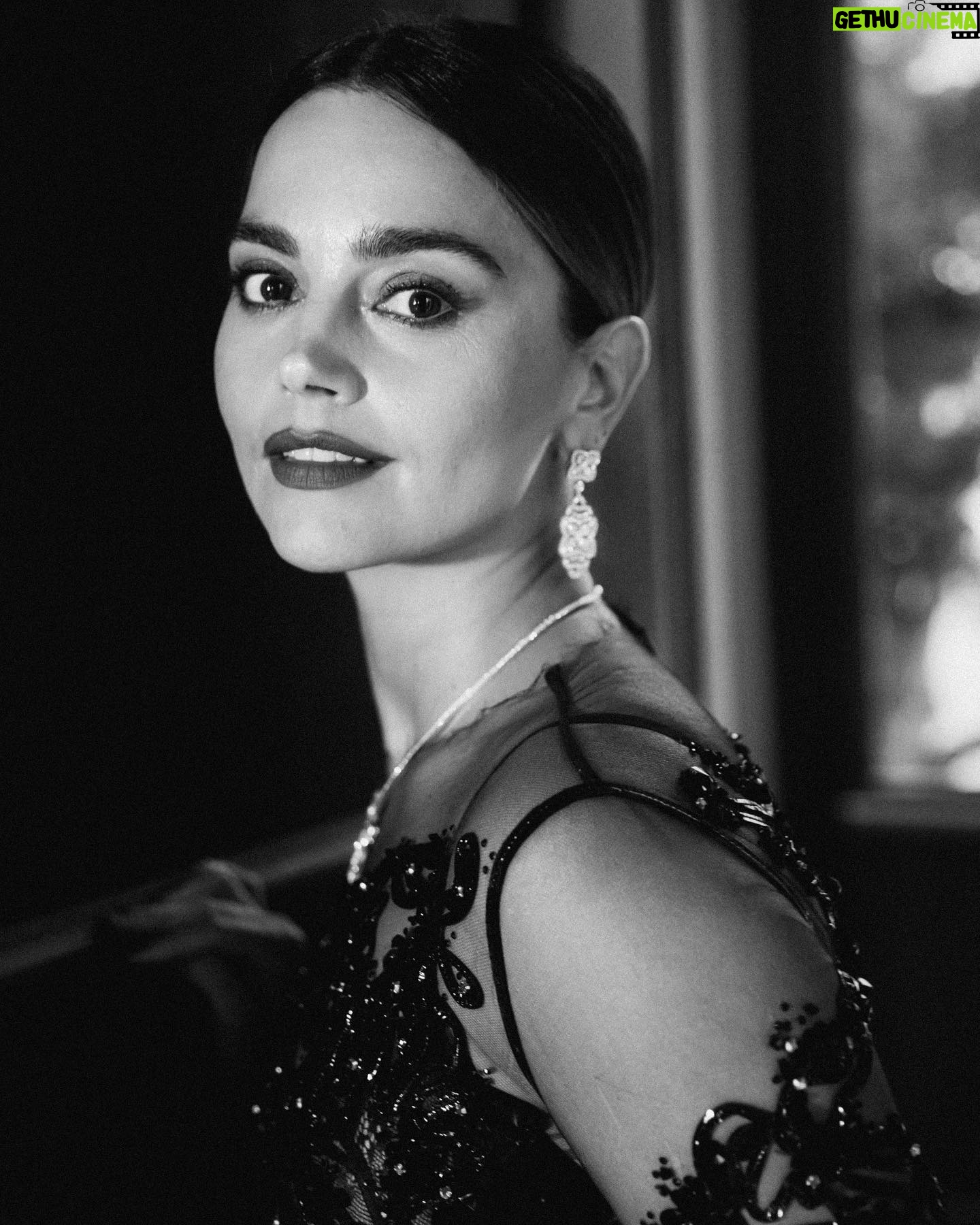 Jenna Coleman - 79.6K Likes - Venice with @armanibeauty 🌹 The last stop of an Italian road trip. Thank you Mr Armani #armanibeauty for the pleasure #Makeup by #armanibeauty #ad