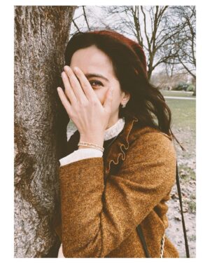 Jenna Coleman Instagram - Stripped back to the simple joys of daily walks and being in nature moving through the seasons #treasuredforever  @debeersofficial #naturaldiamonds  #Ad #debeers