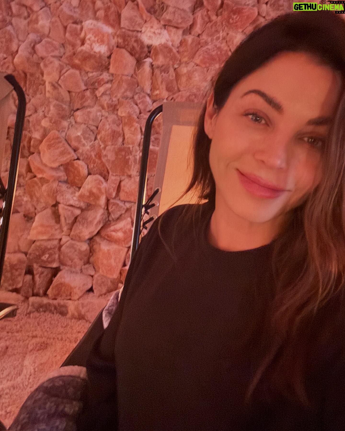 Jenna Dewan Instagram - This week’s update❣️