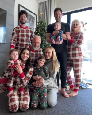Jenna Johnson Instagram - My favorite Christmas yet 🎄

Not only was this Rome’s first Christmas (which made today so magical) but I was also able to spend the day with both my families. I know that this won’t always be able to happen, so I’m soaking in these moments and memories shared ♥️

Merry Christmas everyone!! I hope you had a beautiful day. 

And a HUGE thank you to @pendryparkcity for setting up our rooms to feel just like home. You guys have made us truly feel like family here.
