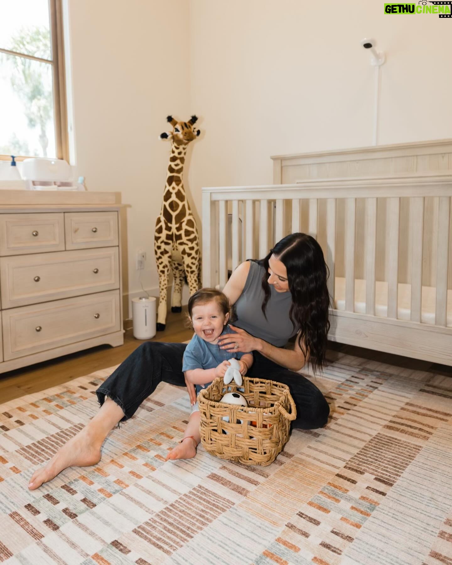 Jenna Johnson Instagram - Sneak peek of our new home ft. our favorite @ruggable rugs. Use code JENNAJOHNSON10 for 10% off your order #ruggablepartner