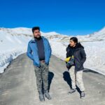 Jenna Ortega Instagram – കാര്യമായ ചർച്ചയിലാണ്!!! 😁
📸 @fred_in.sta 

#himachaldiaries #roadtrip