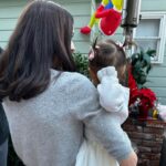 Jenna Ushkowitz Instagram - Thanks for throwing such a great party in whoville, Lady! Emma had such a blast when she wasn’t hiding in terror from the Grinch 🤣