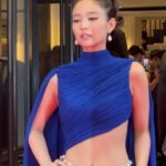 Jennie Kim Instagram - MET GALA 💙 A custom look by @pieter_mulier @maisonalaia 💙💙💙