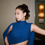 Jennie Kim Instagram - MET GALA 💙 A custom look by @pieter_mulier @maisonalaia 💙💙💙