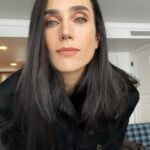 Jennifer Connelly Instagram – @TopGunMovie press day ✌🏼 Glam by @renatocampora and @lisastoreymakeup, styled by @lesliefremar in @louisvuitton.