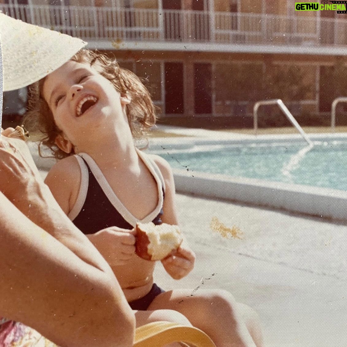 Jennifer Connelly Instagram - At the pool with Grandma - pure joy. Happy official start of summer!