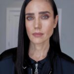Jennifer Connelly Instagram - UK press looks for @topgunmovie. Glam by @renatocampora and @kaymontano, styled by @lesliefremar.