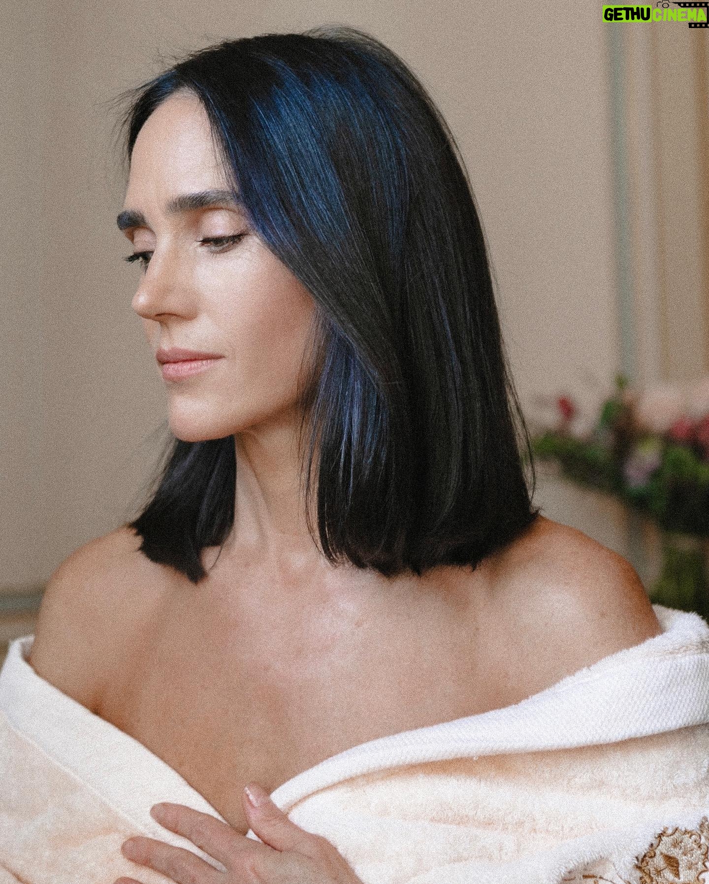 Jennifer Connelly - 96.7K Likes - @wwd photo diary for @louisvuitton SS24 🧡